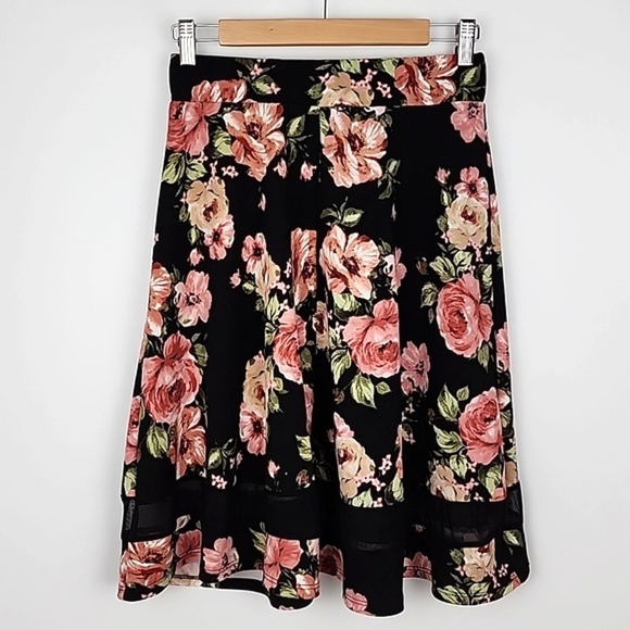 ⭐️3/ $30⭐️ Studio Skirt A-Line Black Pink Floral Inset Mesh Hem Lightweight Sz S - Picture 3 of 15